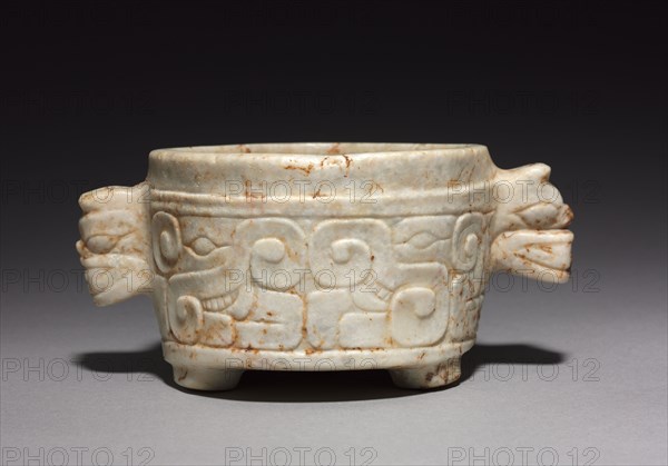 Tripod Bowl, 600-1000. Honduras, Ulúa Valley, 7th-10th century. Marble; overall: 8.1 x 6.9 x 10.9 cm (3 3/16 x 2 11/16 x 4 5/16 in.).