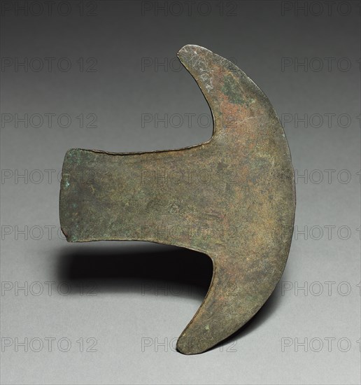 Axe-shaped Implement, 1200-1519. Mexico, Oaxaca, Mixtec. Cast and hammered copper; overall: 10 x 14.5 cm (3 15/16 x 5 11/16 in.).