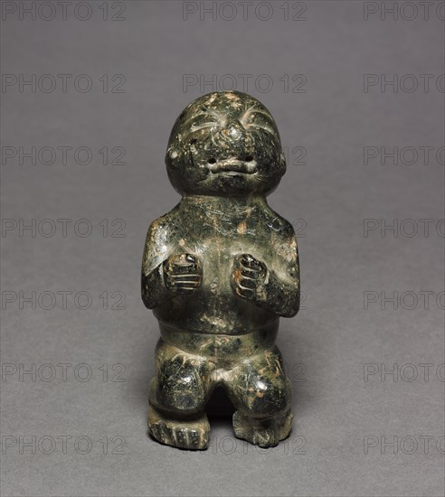Crouching Figure, 900-300 BC. Mexico, Guerrero, Olmec, 1200-300 BC. Serpentine; overall: 11.6 x 5.3 x 5.4 cm (4 9/16 x 2 1/16 x 2 1/8 in.).