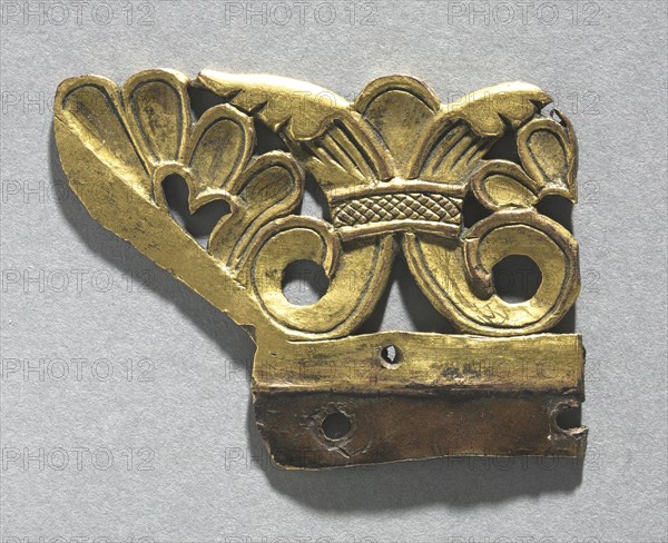 Fragment of an Ornamental Crest from a Reliquary Shrine, c. 1165-1180. Mosan, Meuse Valley, Maastricht?, Gothic period, 12th century. Gilded copper, émail brun (brown enamel); overall: 5.3 x 4.2 cm (2 1/16 x 1 5/8 in.)