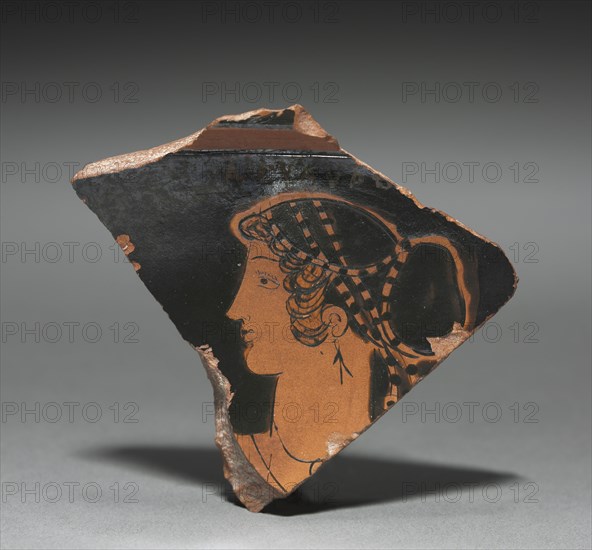 Krater Fragment, c. 460-450 BC. Attributed to Nausicaa Painter (Greek). Earthenware, red-figure; overall: 6.8 x 7.5 cm (2 11/16 x 2 15/16 in.).