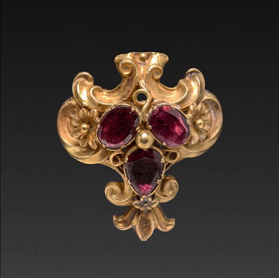 Earring, c. 1840. Germany, possibly, 19th century. Gold and jewels; average: 3.3 x 2.9 cm (1 5/16 x 1 1/8 in.).