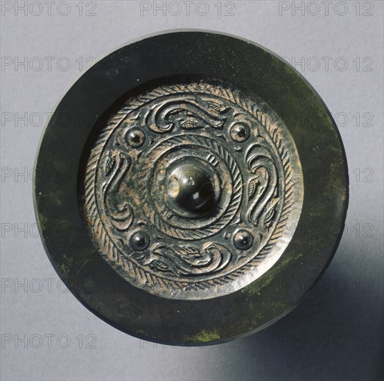 Mirror with Four Nipples, Quasi-Dragons, and Birds, late 3rd Century BC - early 1st Century. China, Western Han dynasty (202 BC-AD 9). Bronze; diameter: 8.8 cm (3 7/16 in.); overall: 0.9 cm (3/8 in.); rim: 0.3 cm (1/8 in.).
