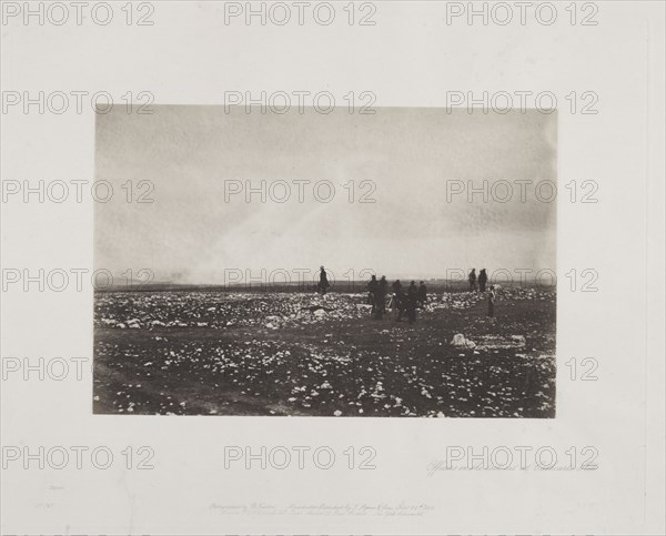 Officers on the Lookout at Cathcart's Hill, 1855. Roger Fenton (British, 1819-1869). Salted paper print from wet collodion negative; image: 22.9 x 34.1 cm (9 x 13 7/16 in.).