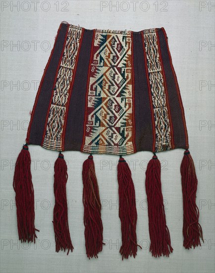 Trapezoidal Bag, 1200-1400. Peru, South Coast, Arica culture, or Chile, North Coast, 13th-15th century. Alpaca wool; overall: 52.5 x 39 cm (20 11/16 x 15 3/8 in.)