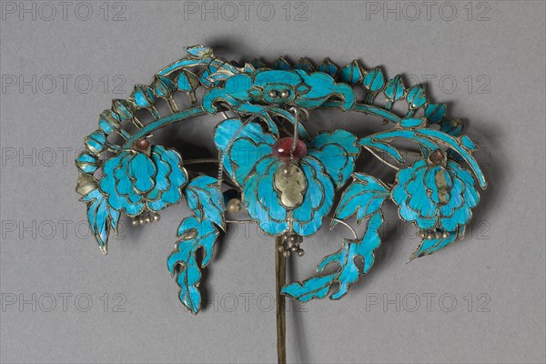 Headdress Ornament, 1800s-1900s. China, Qing dynasty (1644-1911). Gilt copper-silver alloy decorated with kingfisher feathers and glass beads; overall: 8.9 x 8.6 cm (3 1/2 x 3 3/8 in.).