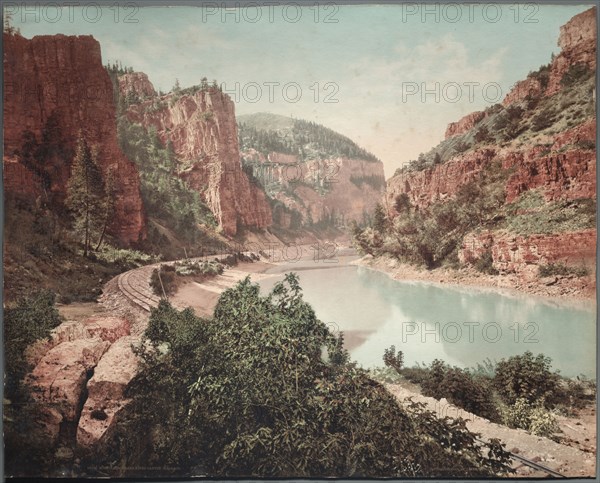 Echo Cliffs, Grand River Canyon, 1890s. William Henry Jackson (American, 1843-1942). Photochrome; image: 26.7 x 52.7 cm (10 1/2 x 20 3/4 in.); matted: 61 x 76.2 cm (24 x 30 in.)