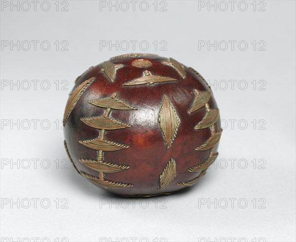 Snuff Container, 1800s-1900s. Southern Africa, South Africa, Zimbabwe or Mozambique, Northern Nguni or Shona, 19th or 20th century. Gourd, copper and brass wire; overall: 7.5 cm (2 15/16 in.)