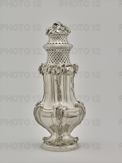 Sugar Caster, one of a pair, sucrier à poudre, Simon Gallien, French, died 1757, master 1714), Paris, France; 1743; Silver