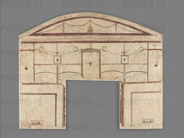 Frescoed Wall with Double White Field and a Niche; Boscoreale, Italy; 50 - 79; Fresco, plaster; 220 × 270 cm