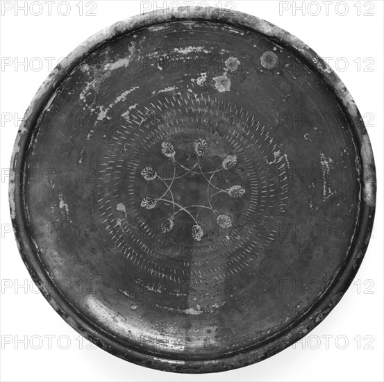 Campanian Black Dish; Campania, South Italy, Europe; 323 - 31 B.C; Terracotta; 2.9 x 20.1 cm, 1 1,8 x 7 15,16 in
