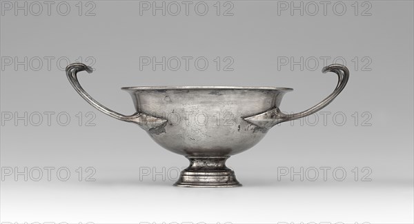 Skyphos; Black Sea colony or Bosporan Kingdom; 300–250 B.C; Silver; 7 × 19 × 9.4 cm, 2 3,4 × 7 1,2 × 3 11,16 in