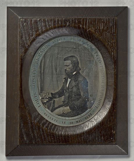 Louis Joseph Richard Auteur du Procede Typo-Photographique Breveté Le 25 Mai 1852; French; May 25, 1852; Daguerreotype