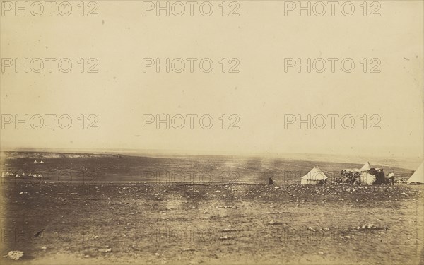 Plateau of Sebastopol VIII; Roger Fenton, English, 1819 - 1869, 1855; Salted paper print; 21.9 x 36.4 cm 8 5,8 x 14 5,16 in