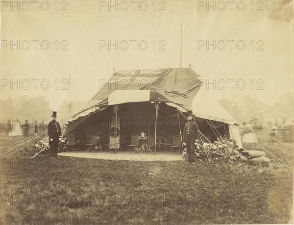 Queen Victoria's Pavillion; Roger Fenton, English, 1819 - 1869, July 1860; Albumen silver print