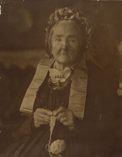 Grandmother Käsebier with Knitting; Gertrude Käsebier, American, 1852 - 1934, Germany; 1895 - 1901; Gelatin silver print