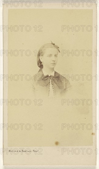 French woman, printed in vignette-style; Bayard & Bertall; about 1862; Albumen silver print