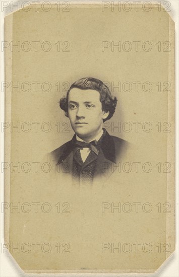 young man, printed in vignette-style; Morris Moses, American, active Trenton, New Jersey 1850s - 1870s, 1870 - 1875; Albumen