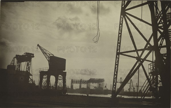 Hamburg Docks; El Lazar Lissitzky, Russian, 1890 - 1941, Hamburg, Germany; 1926; Gelatin silver print; 8.8 x 13.9 cm