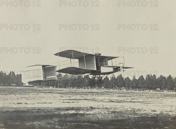 Early airplane prototype; Fédèle Azari, Italian, 1895 - 1930, Milan, Italy; 1914 - 1929; Gelatin silver print; 17.4 x 18 cm