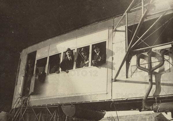 Zepplin Gondola; Fédèle Azari, Italian, 1895 - 1930, Italy; 1914 - 1929; Gelatin silver print; 11.5 x 16.3 cm