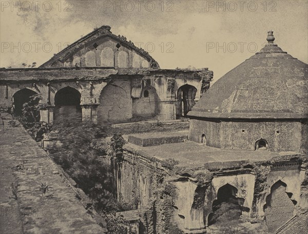 Madura. Trimul Naik's Palace, Roof of Sub Court and Moonsiff's Court; Capt. Linnaeus Tripe, English, 1822 - 1902, Madura, India
