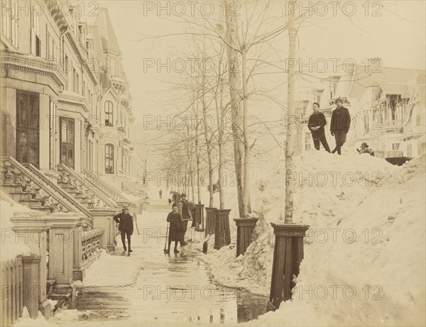 Montreal, vue d'une rue en hiver; Montreal, Quebec, Canada; 1860s - 1880s; Albumen silver print