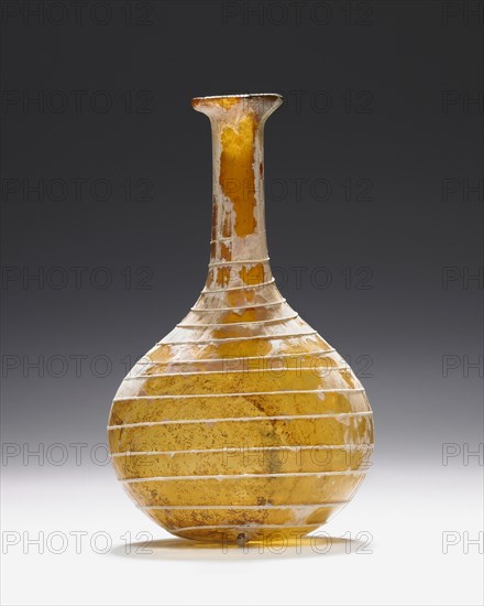 Flask; Eastern Mediterranean; 1st - 2nd century; Glass; 9.6 x 6 cm, 3 3,4 x 2 3,8 in