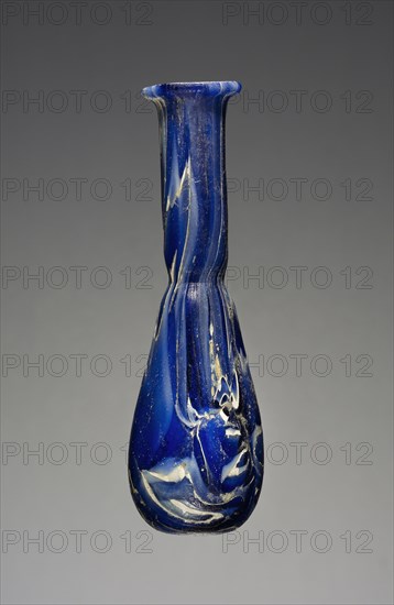 Flask; Eastern Mediterranean; 1st century; Glass; 10.5 cm, 4 1,8 in