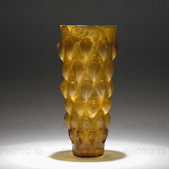 Lotus Bud Beaker; Eastern Mediterranean; 1st century; Glass; 21.2 cm, 8 3,8 in