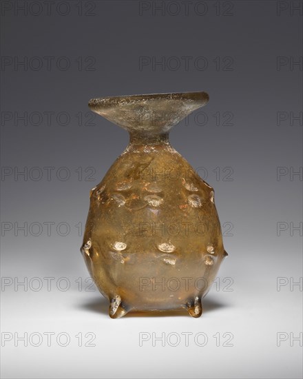 Sprinkler Flask; Roman Empire; 3rd - 4th century; Glass; 7 x 4.8 cm, 2 3,4 x 1 7,8 in