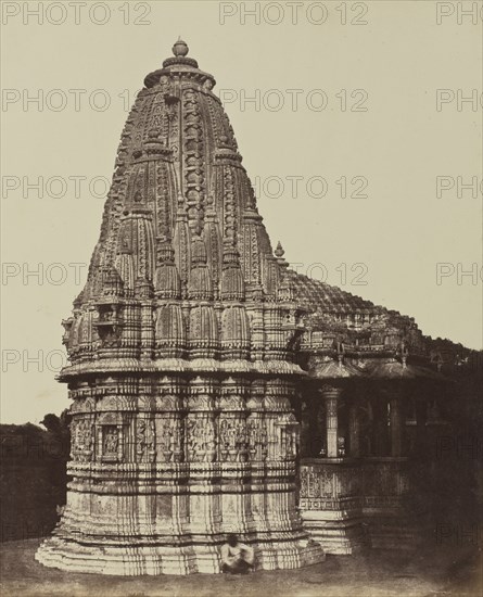 Odeypour, Temple hindou moderne en marbre blanc; Baron Alexis de La Grange, French, 1825 - 1917, France; negative 1849 - 1851