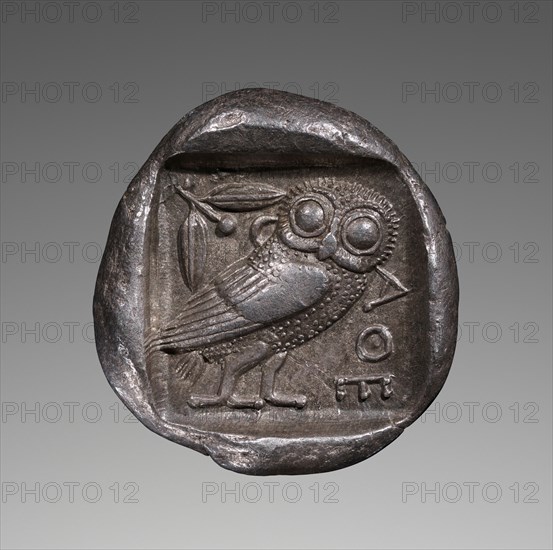 Silver coin, tetradrachm, of Athens; Athens, Greece; 475 - 465 B.C; Silver; 2.5 cm, 17.2 g, 1 in., 0.0379 lb
