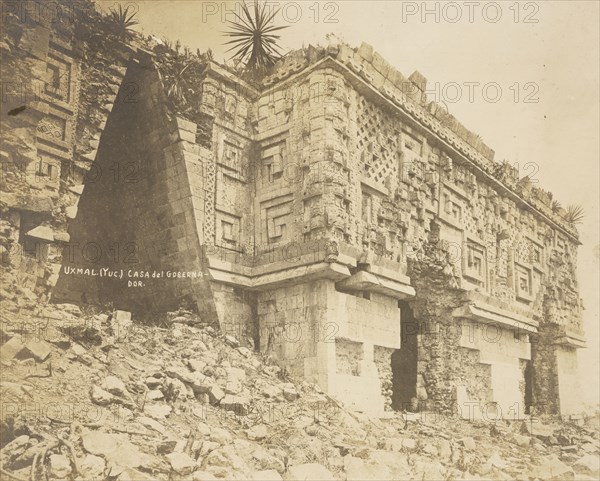 Governor's Palace, Uxmal, Mexico): arch and facade, Views of Aztec, Maya, and Zapotec ruins in Mexico, Charnay, Désiré, 1828