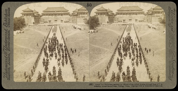 Count von Waldersee, escorted by officers of allied armies through lines of U.S. infantry, toward Sacred Gate, Pekin, Beijing