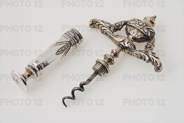 Silver corkscrew with image lid vase, in holder, corkscrew kitchenware utensil silver, die-cast engraved hammered corkscrew