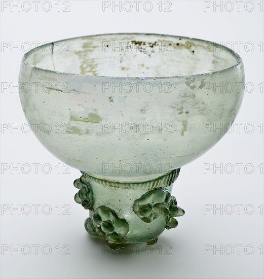 Fragment of soil, stem and calyx of roemer, roemer wineglass drinking glass drinkware tableware holder soil find glass forest
