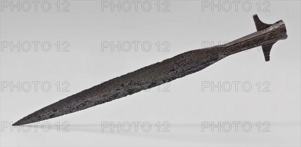 Blade, most probably of Frankish wing lance, blade lance arm soil found iron metal, forged draped narrow Narrow lancet-shaped
