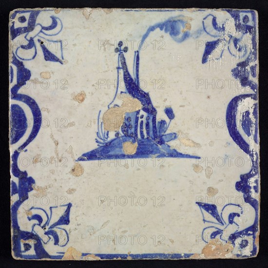 Scene tile, blue with landscape with cottage with wind vane and plume of smoke, between balusters, corner motif lily, wall tile