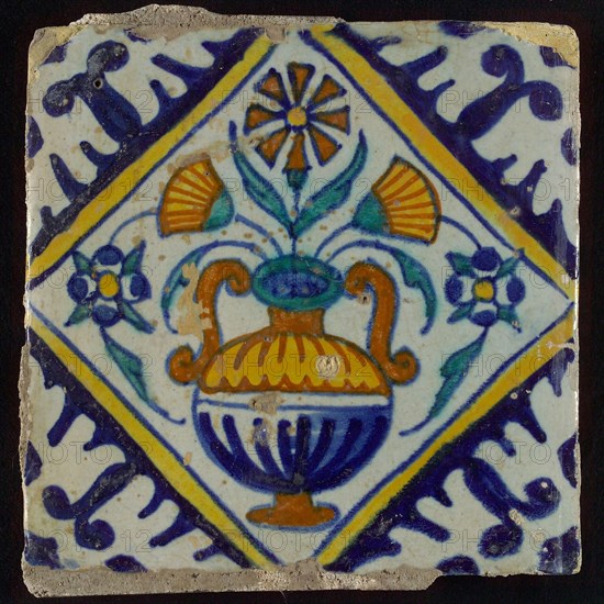 Flower tile, flowerpot in square, corner pattern palmet, wall tile tile sculpture ceramic earthenware glaze, baked 2x glazed