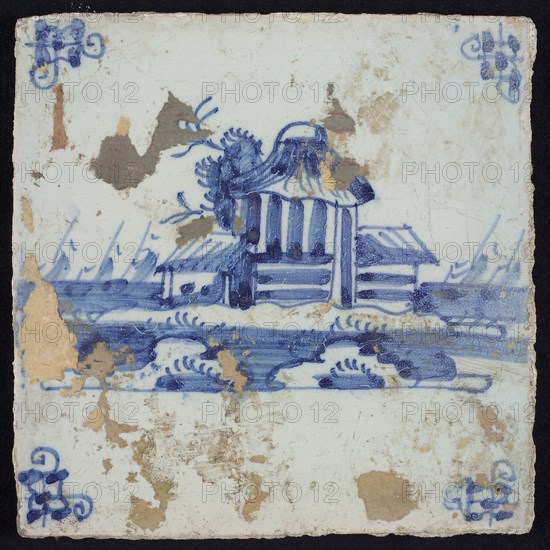 Scene tile, blue with landscape with houses and hay barn, corner motif spider, wall tile tile sculpture ceramic earthenware