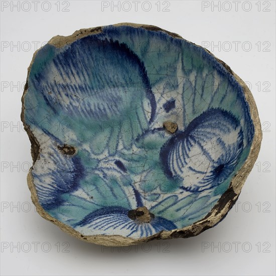 Fragment majolica bowl, green and blue on white, decor with apples, bowl crockery holder soil find ceramic earthenware glaze