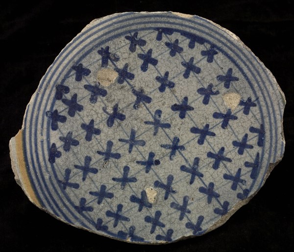 Fragment majolica plate, yellow and blue on white, simplified chessplate decor, plate crockery holder soil find ceramic