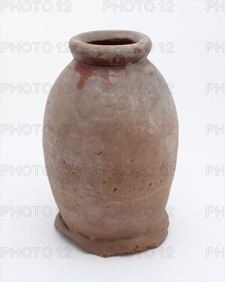 Earthenware pot on stand, baluster shape, used in the sugar industry, sugar pot pot holder soil find ceramic earthenware glaze