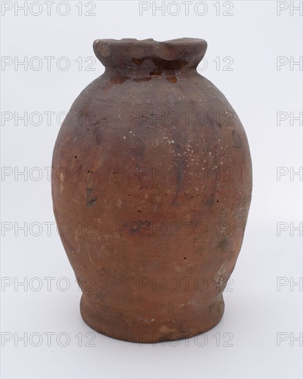 Pottery pot on stand, baluster shape, used in sugar production, sugar pot pot holder soil find ceramic earthenware glaze lead