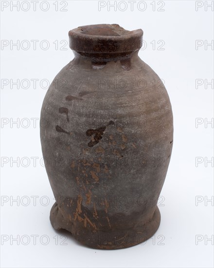 Pottery pot on stand, baluster shape, used in the sugar industry, sugar bowl pot holder soil find ceramic earthenware glaze lead