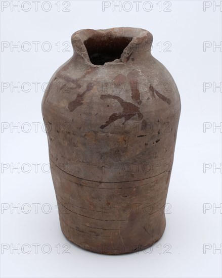 Pottery pot on stand, cylindrical with small neck opening, used in sugar production, sugar pot pot holder earth discovery