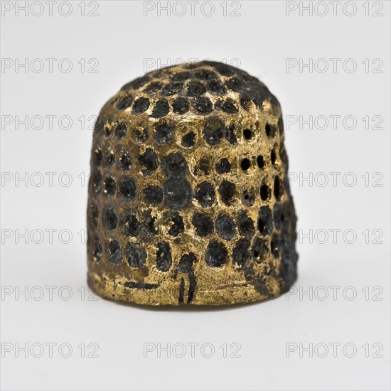 Copper molded thimble, thimble sewing kit soil find copper metal, cast beaten Copper cast thimble with one-by-one wells