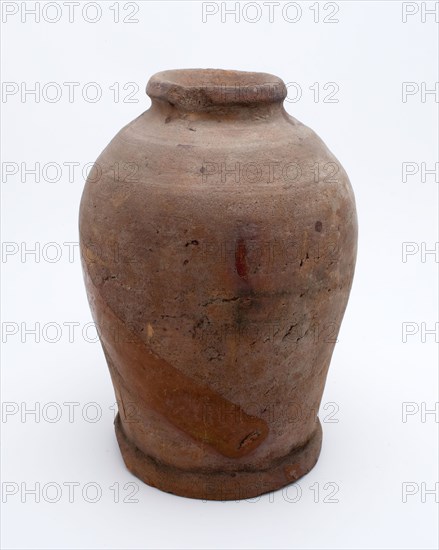 Pottery pot on stand, baluster shape, used in the sugar industry, sugar bowl pot holder soil find ceramic earthenware glaze lead