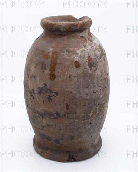 Pottery pot on stand, baluster shape, used in the sugar industry, sugar bowl pot holder soil find ceramic earthenware glaze lead
